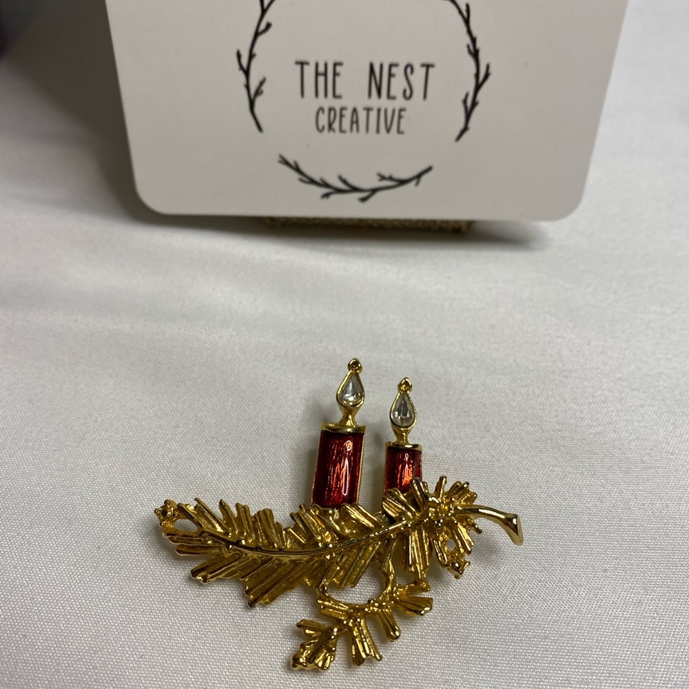 Vintage Candlestick Broach